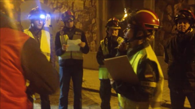 Alumnos del Diploma UCM-UME de "Intervención psicológica en desastres" participan en un simulacro de desastre de la UME en la Academia de Infantería de Toledo